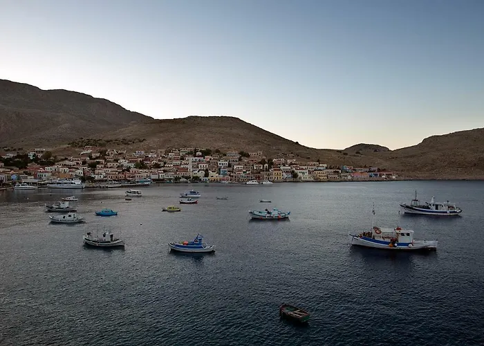 Kalypso Lägenhet Chalki Town